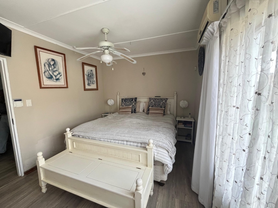 3 Bedroom Property for Sale in Beacon Bay Eastern Cape